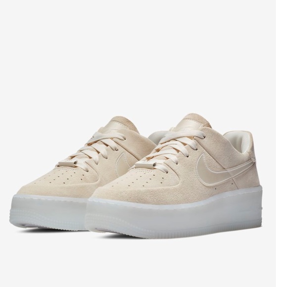 NWT Nike Air Force 1 Sage Low LX Phantom - Picture 2 of 8